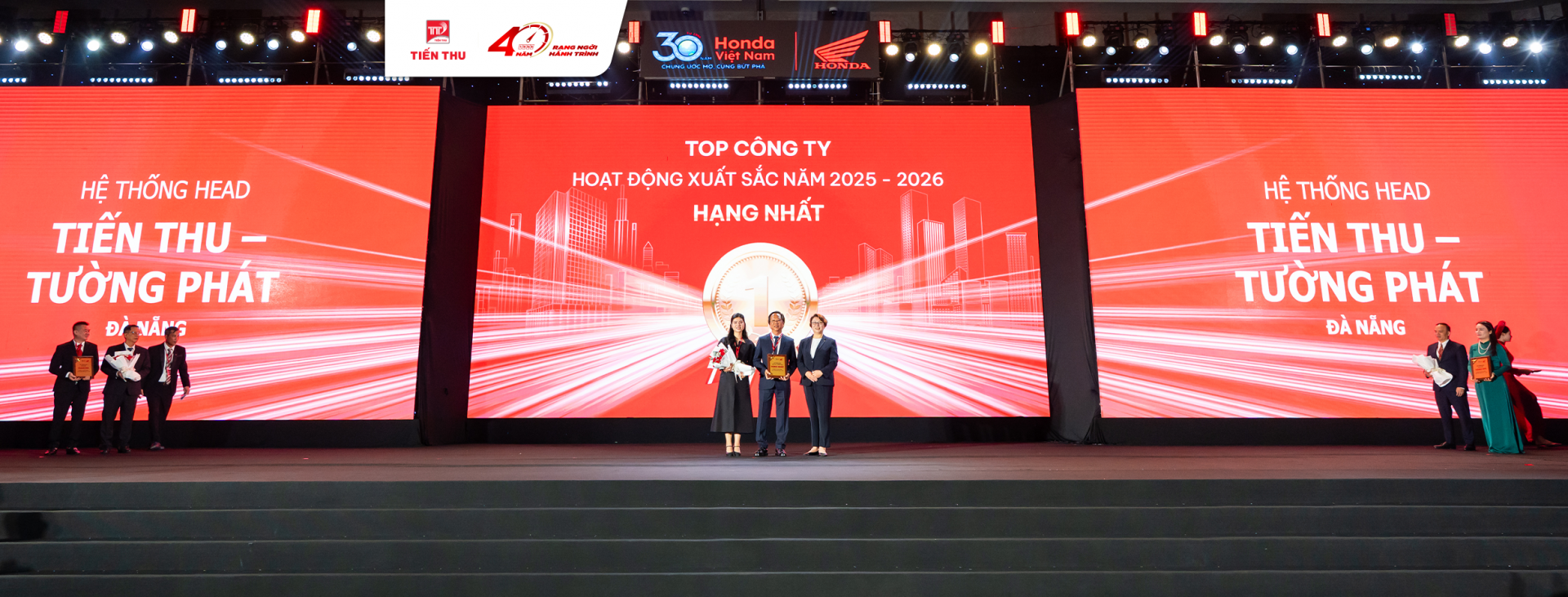 30 Năm Đồng Hành - Chung Ước Mơ, Cùng Bứt Phá