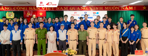 [Tiến Thu x Công An P. Hòa Xuân] Thay Nhớt Miễn Phí - Hoạt Động Vì Cộng Đồng